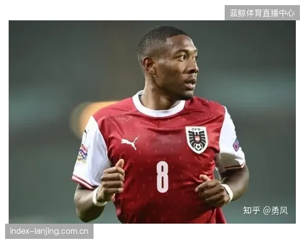 尽管近年受伤病困扰，但阿拉巴的领导力和防守智慧对奥地利队的后防线至关重要。